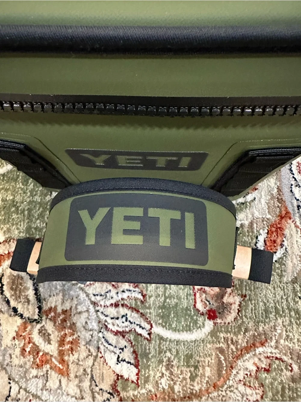 yeti olive/black hopper flip 12 soft cooler